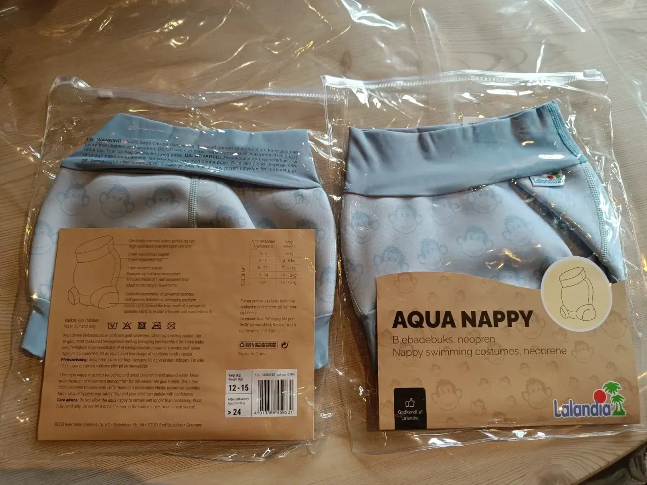 Billede 1 - Neopren blebadebuks, lyseblå Aqua Nappy 3 str