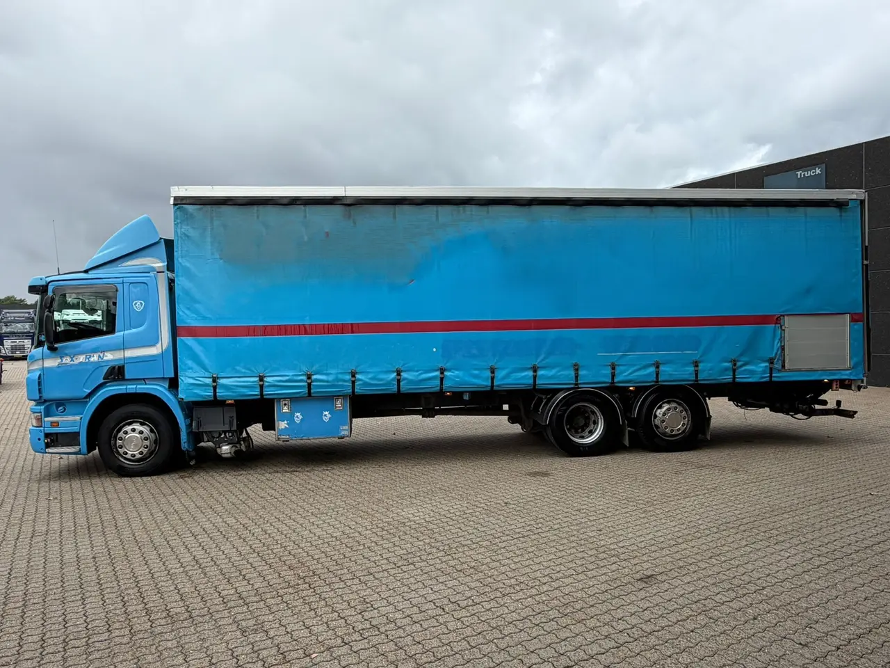 Billede 14 - Scania P280 6X2-4, Presenning
