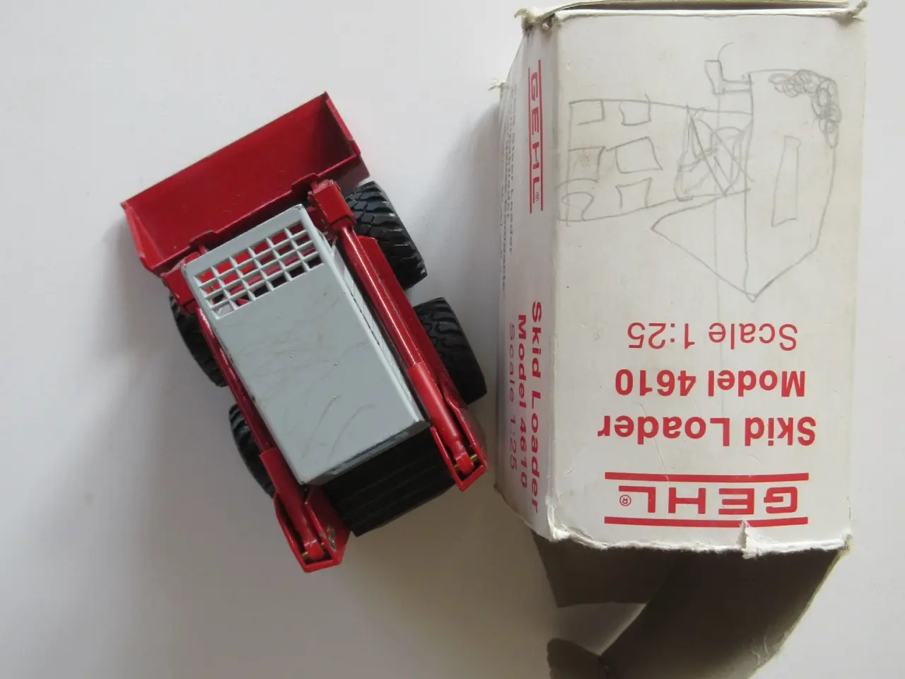 Billede 2 - Gehl Skid loader model 4610 1:25 med æske