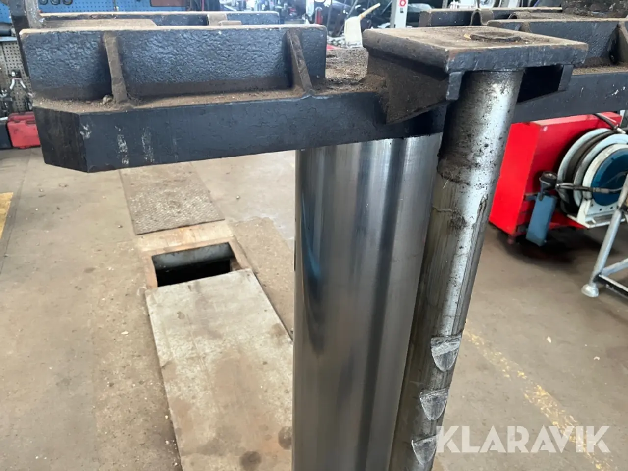 Billede 12 - Tosøjlet hydraulisk lastbillift Stenhøj