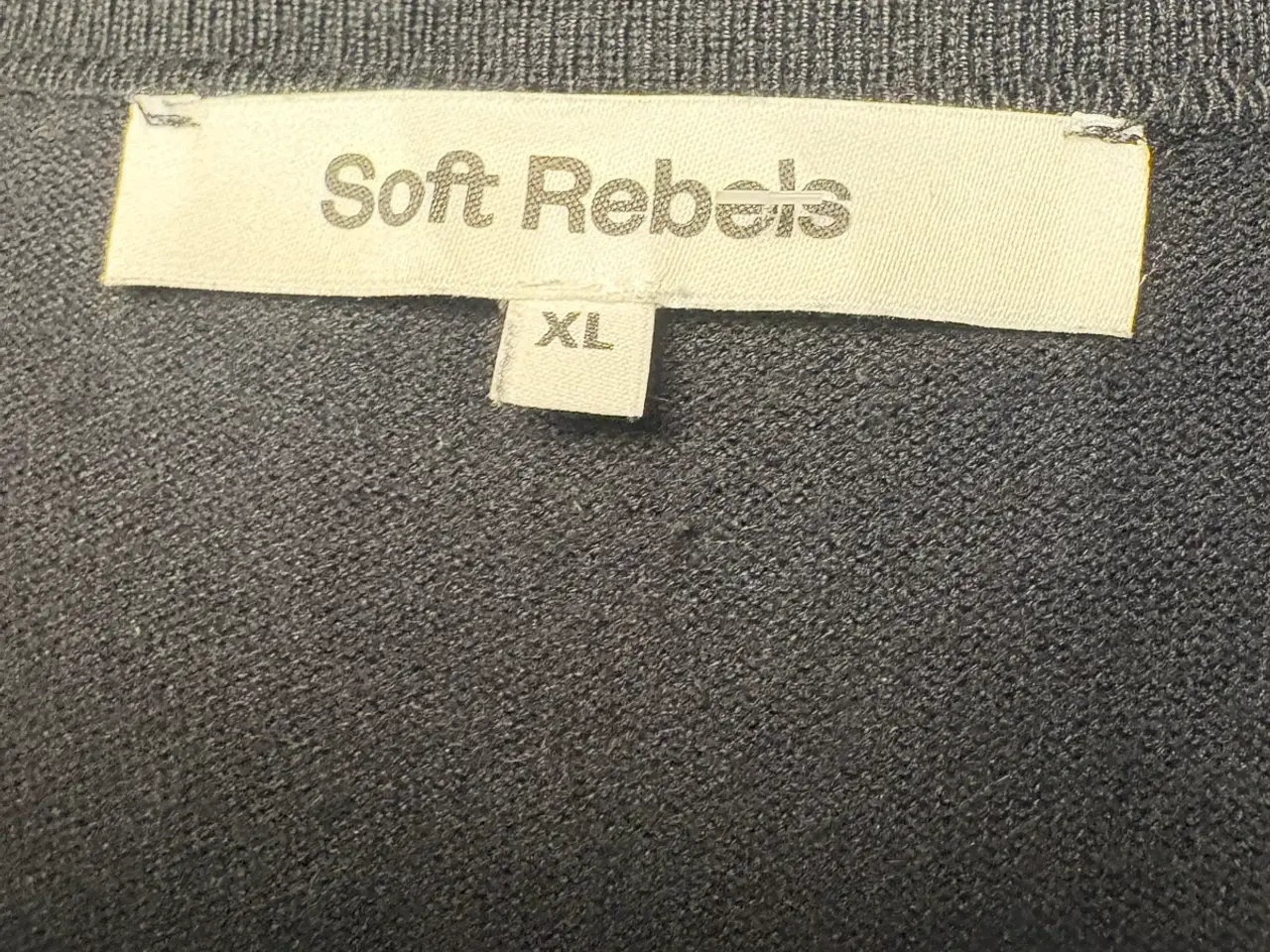 Billede 3 - Sort strikkjole fra Soft Rebels i str. XL