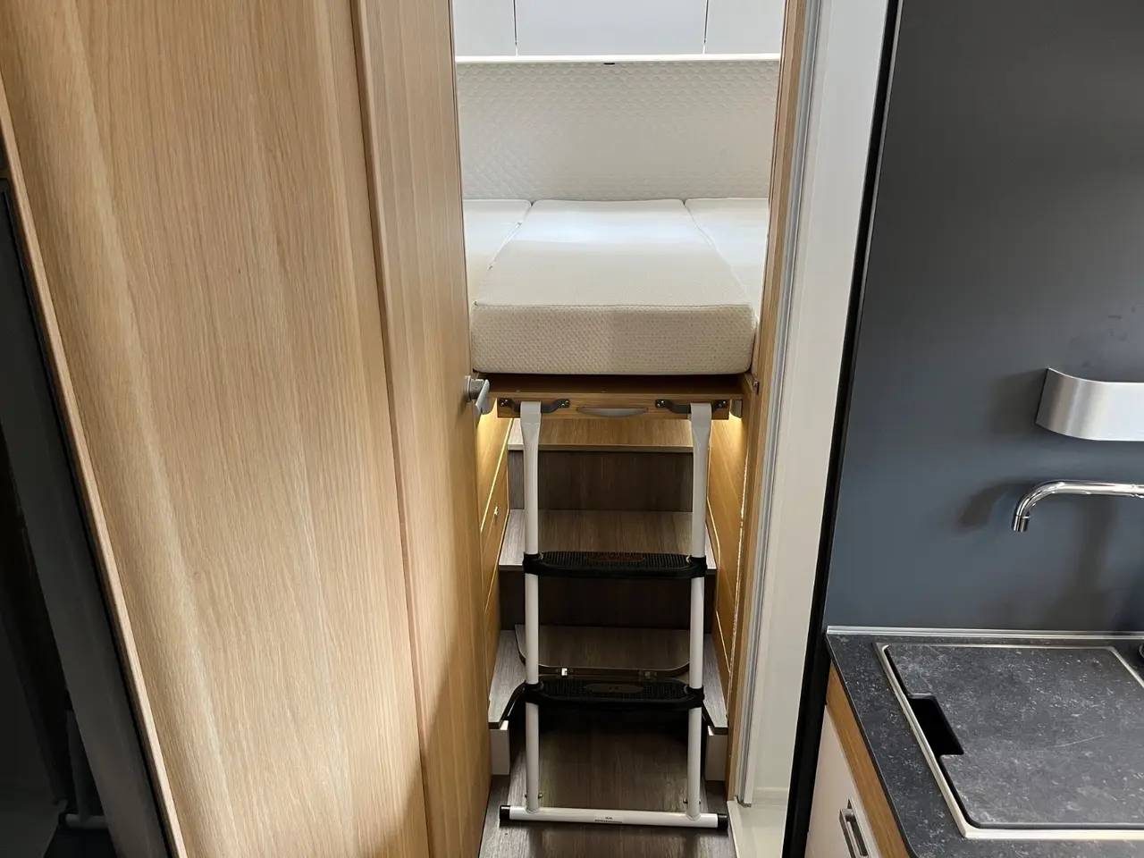 Billede 20 - Fiat Adria 2,3 Coral Plus 670 SLT aut.