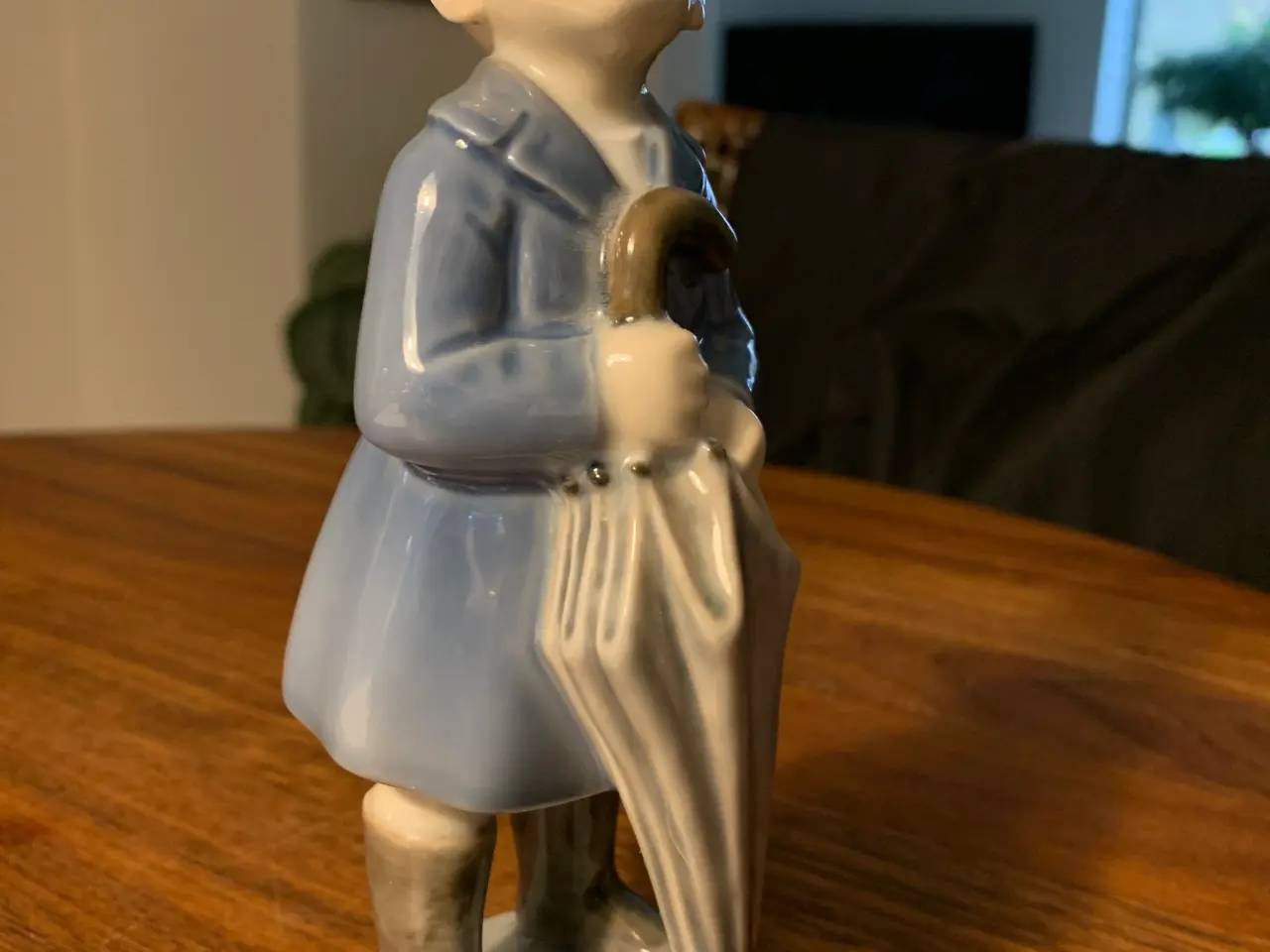 Billede 1 - porcelæns figur