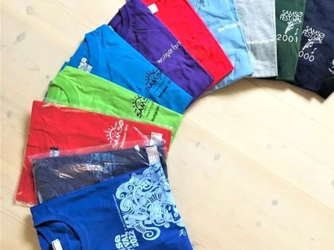 Billede 7 - T-shirts fra Samsø Festival - Medhjælper / Frivill