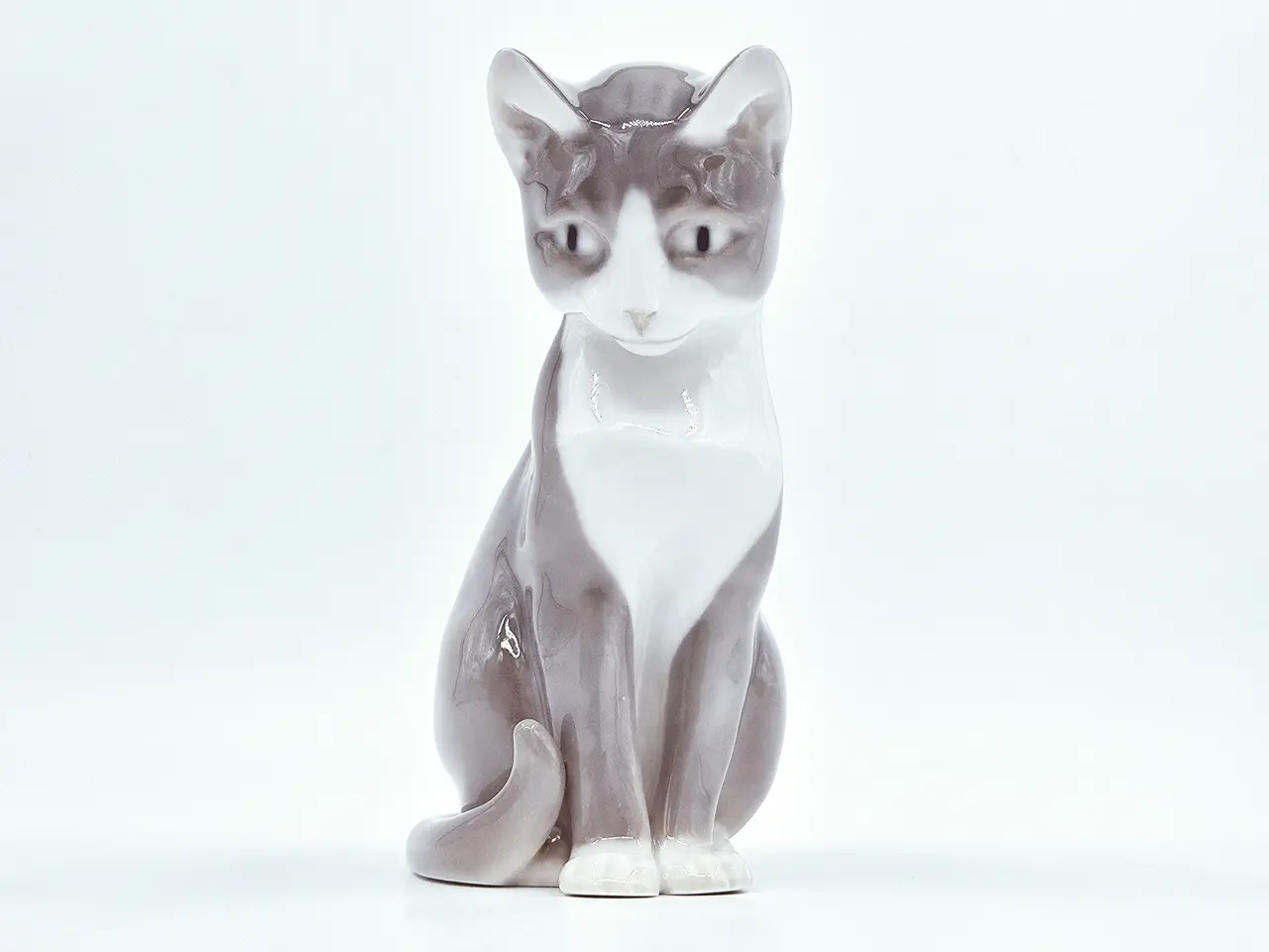 Billede 1 - B & G Figur Kat nr. 1876. sortering 2