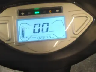 3 hjulet el scooter