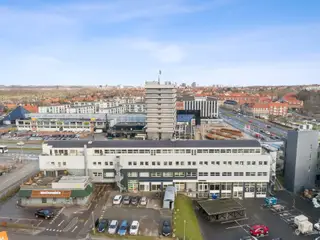 Moderne kontorlokale med synlig placering