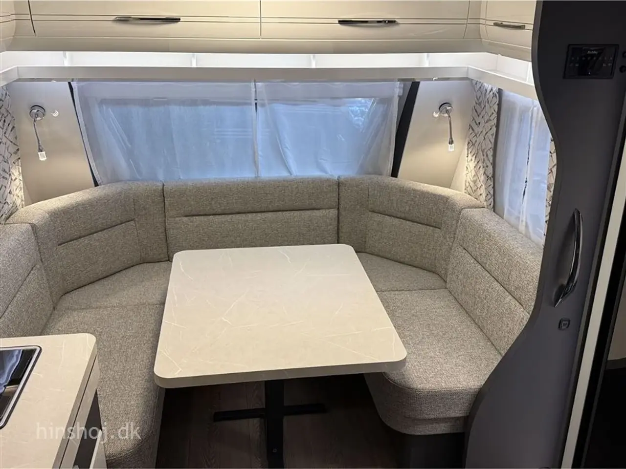 Billede 9 - 2025 - Hobby Excellent 540 WFU Dejlig vogn med rundsidegruppe og franskseng fra Hinshøj Caravan A/S