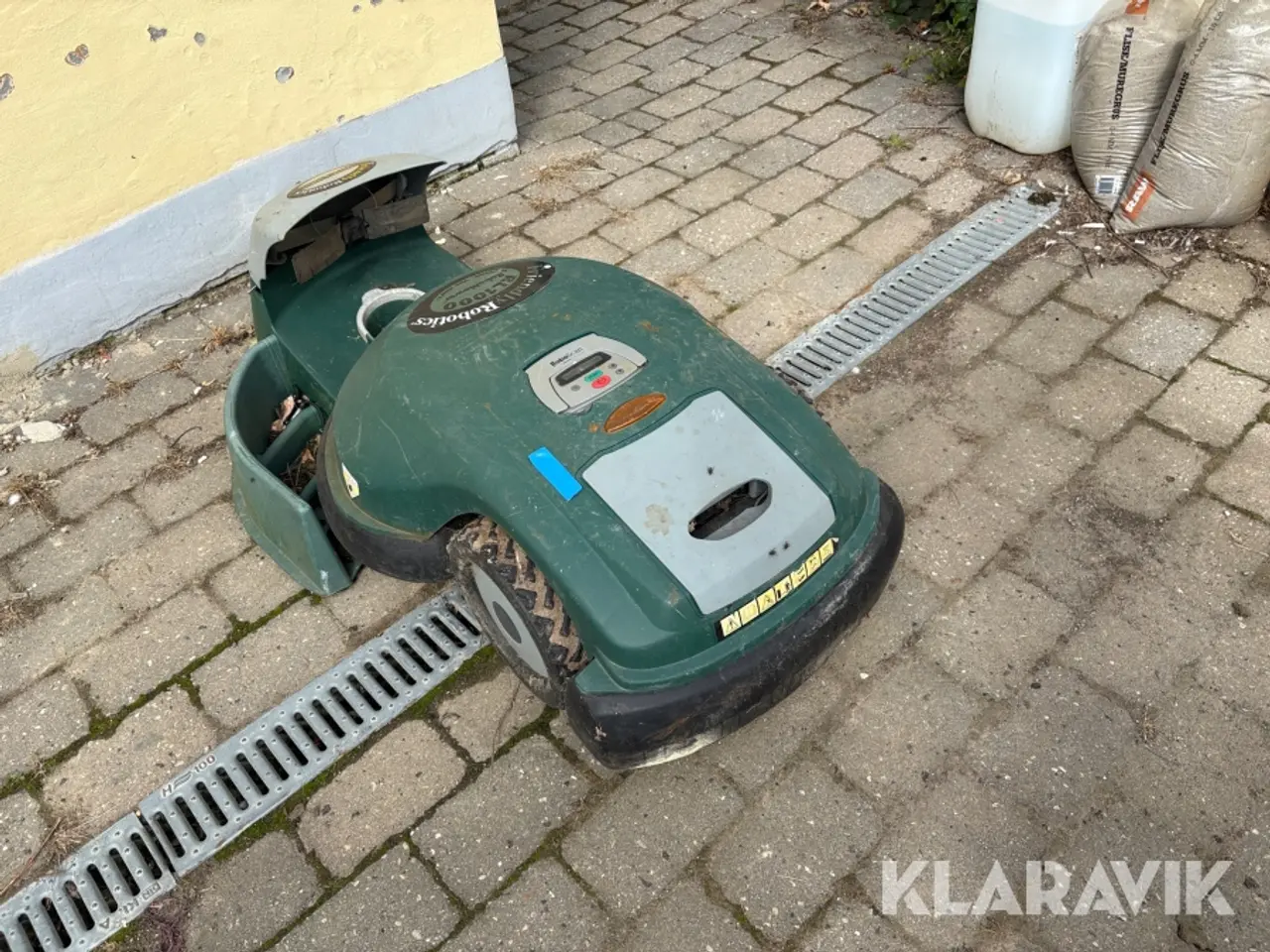 Billede 3 - Græsslåmaskine Friendly robotics Rl1000