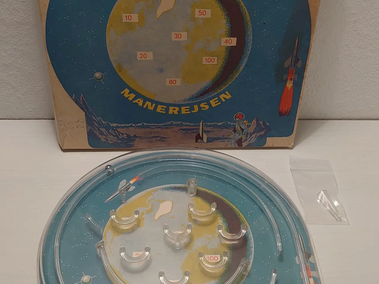 Billede 1 - Månerejsen. Kuglespil fra ca. 1965 i orig. kasse.
