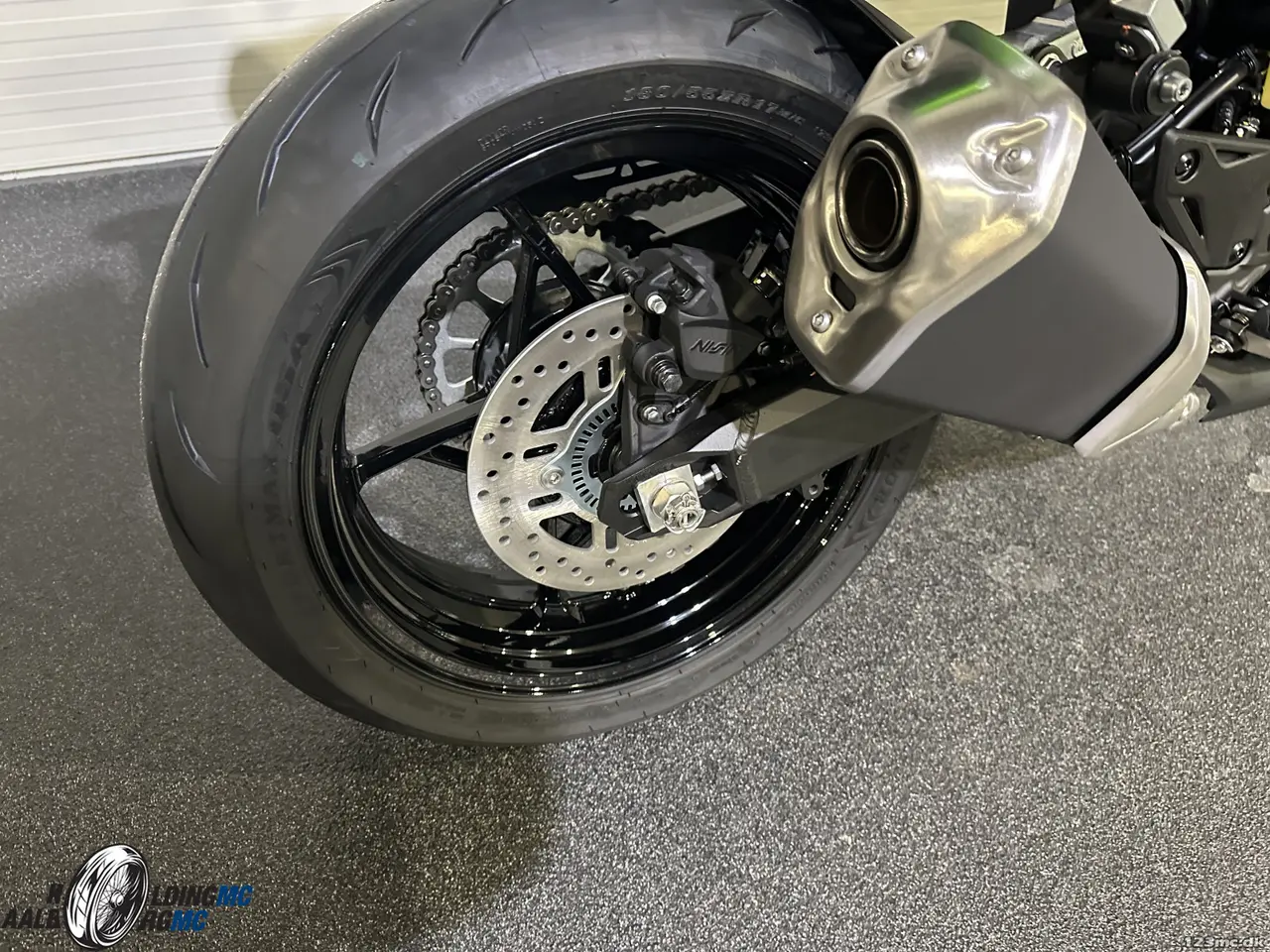 Billede 10 - Kawasaki Z 900 Candy Lime Green / Metallic Carbon Gray