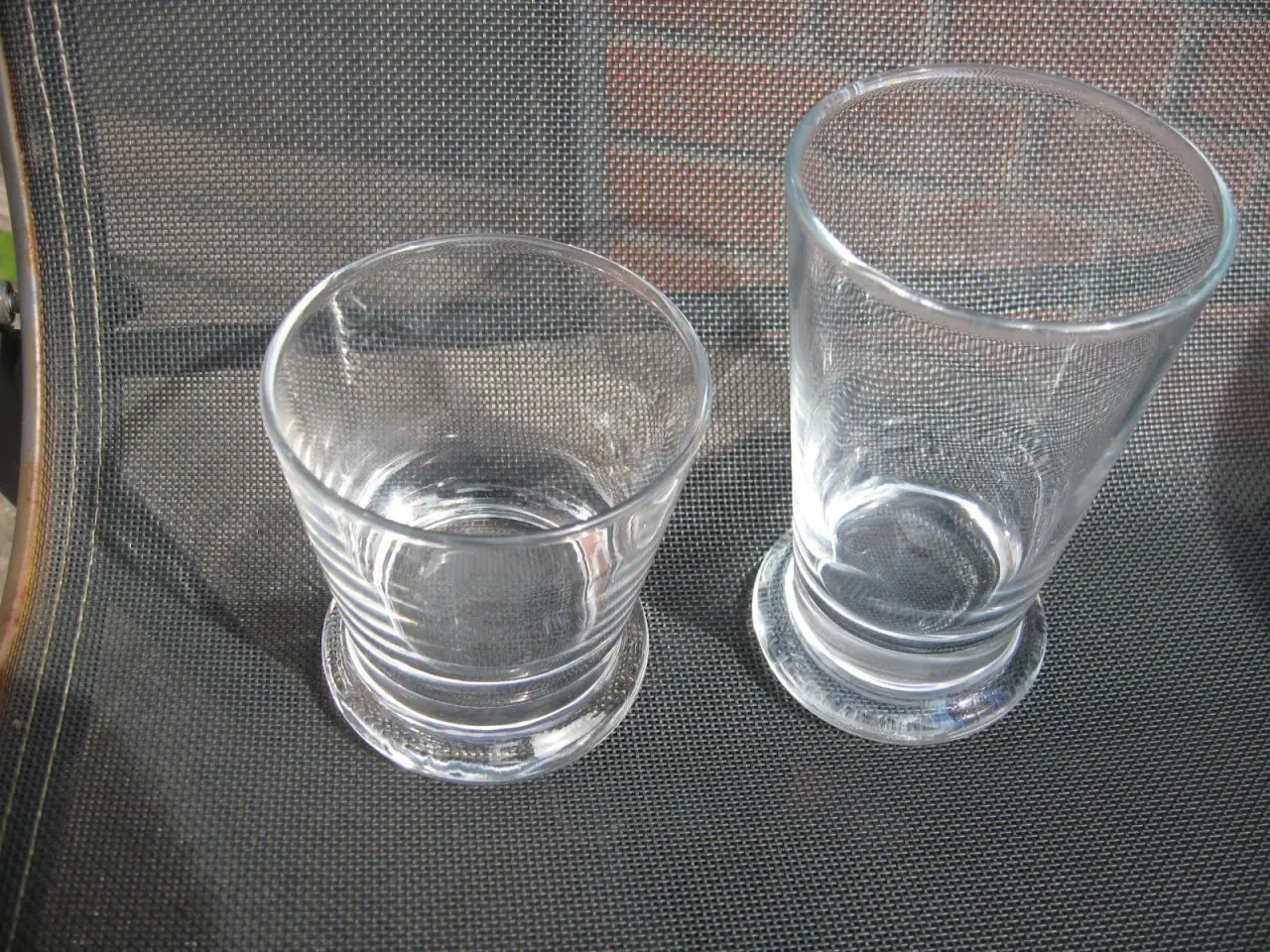 Billede 2 - SØGES: Drikkeglas som dem på billedet