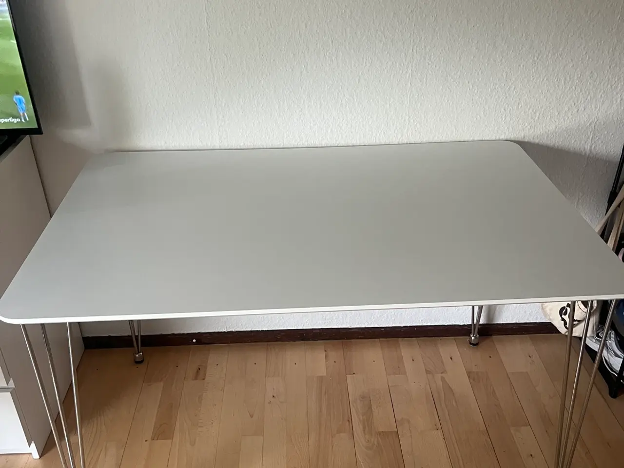 Billede 1 - Spisebord