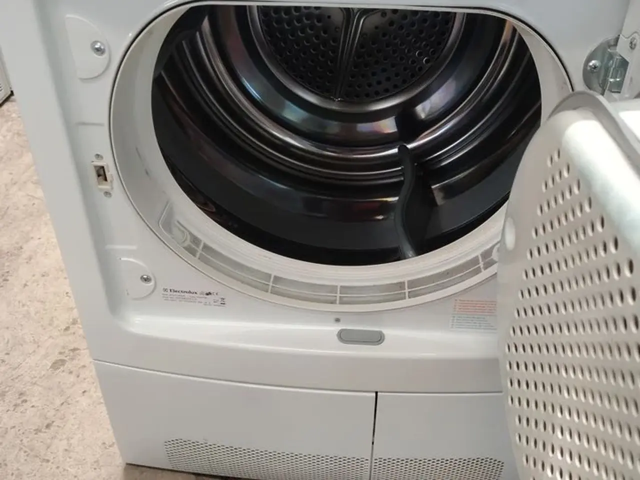Billede 4 - Tørretumbler, brugt  ELECTROLUX