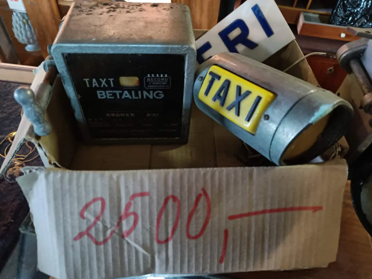 Billede 1 - TAXI ure/skilt/lygter