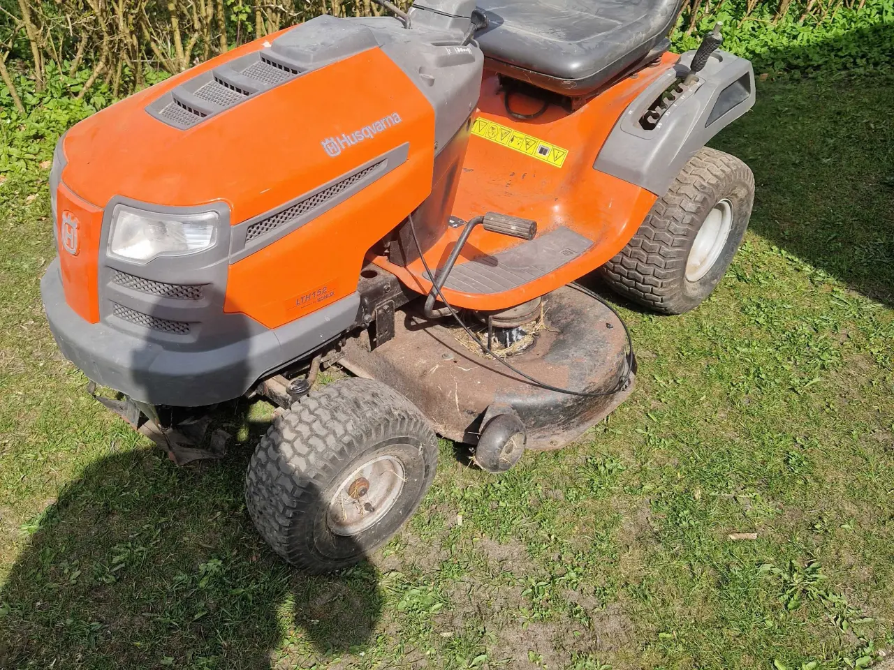 Billede 1 - Defect havetraktor søger 