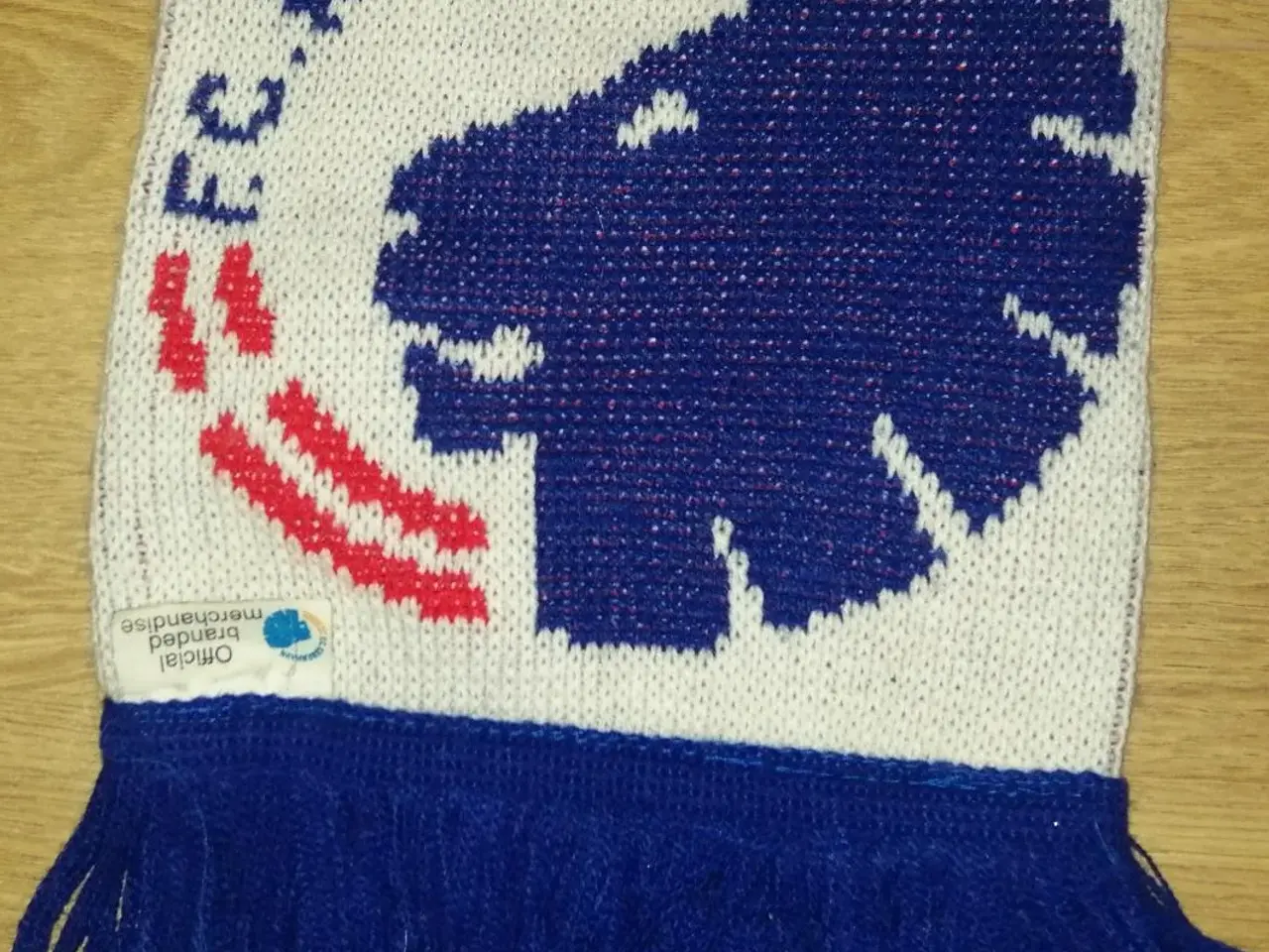 Billede 4 - F.C KØBENHAVN "VINGAARD" HALSTØRKLÆDE, SAMLEOBJEKT