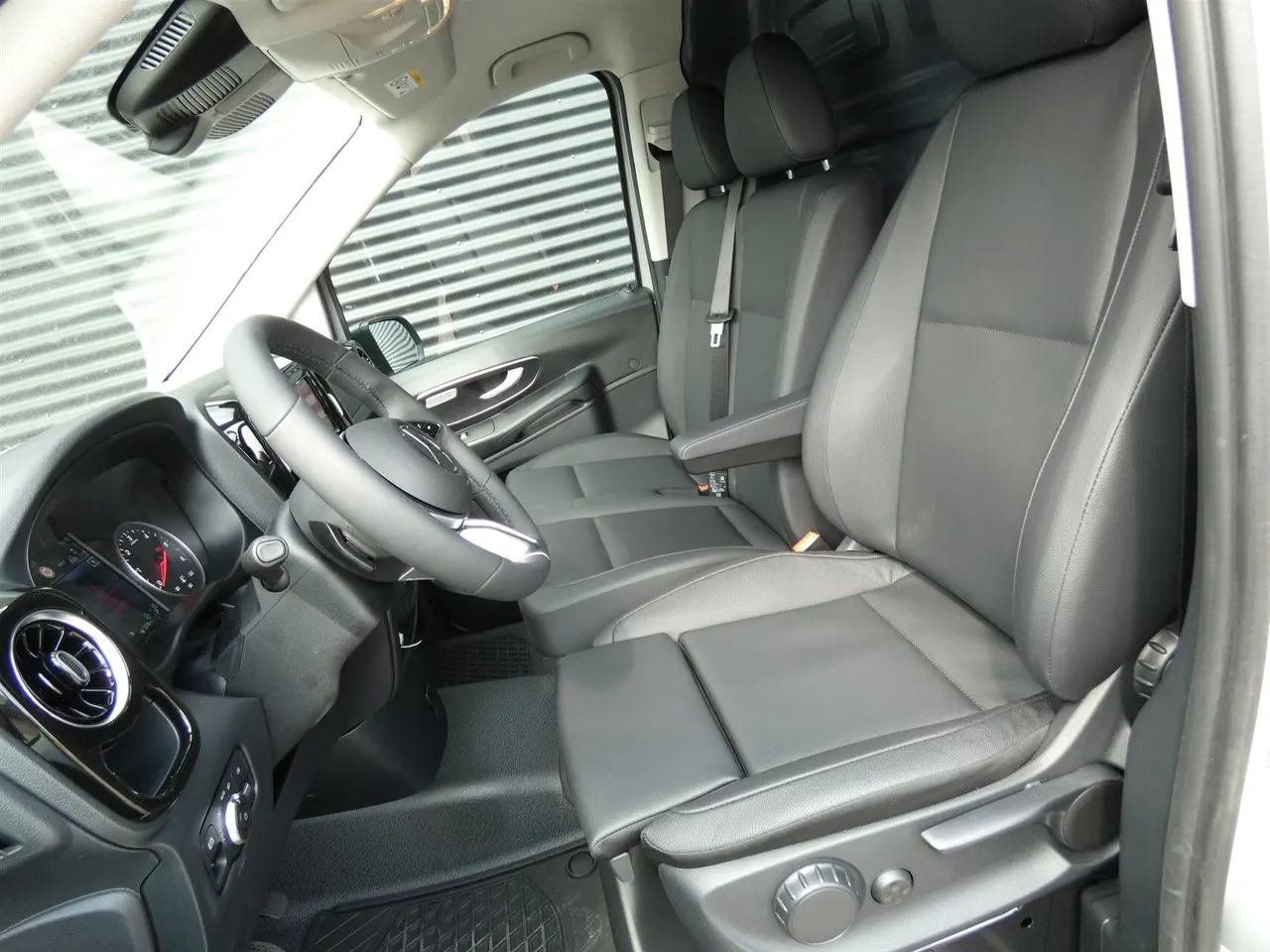Billede 12 - Mercedes-Benz Vito 119 A2 2,0 CDI Select 4Matic 9G-Tronic 190HK Van 9g Aut.
