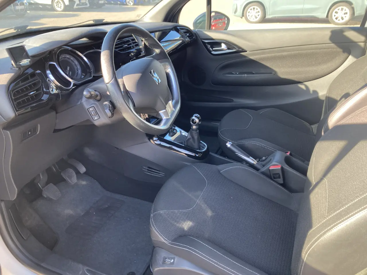 Billede 2 - Citroen DS3 lav KM
