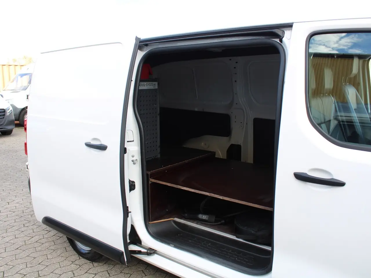Billede 12 - Citroën ë-Jumpy 75 L3 BaseLine