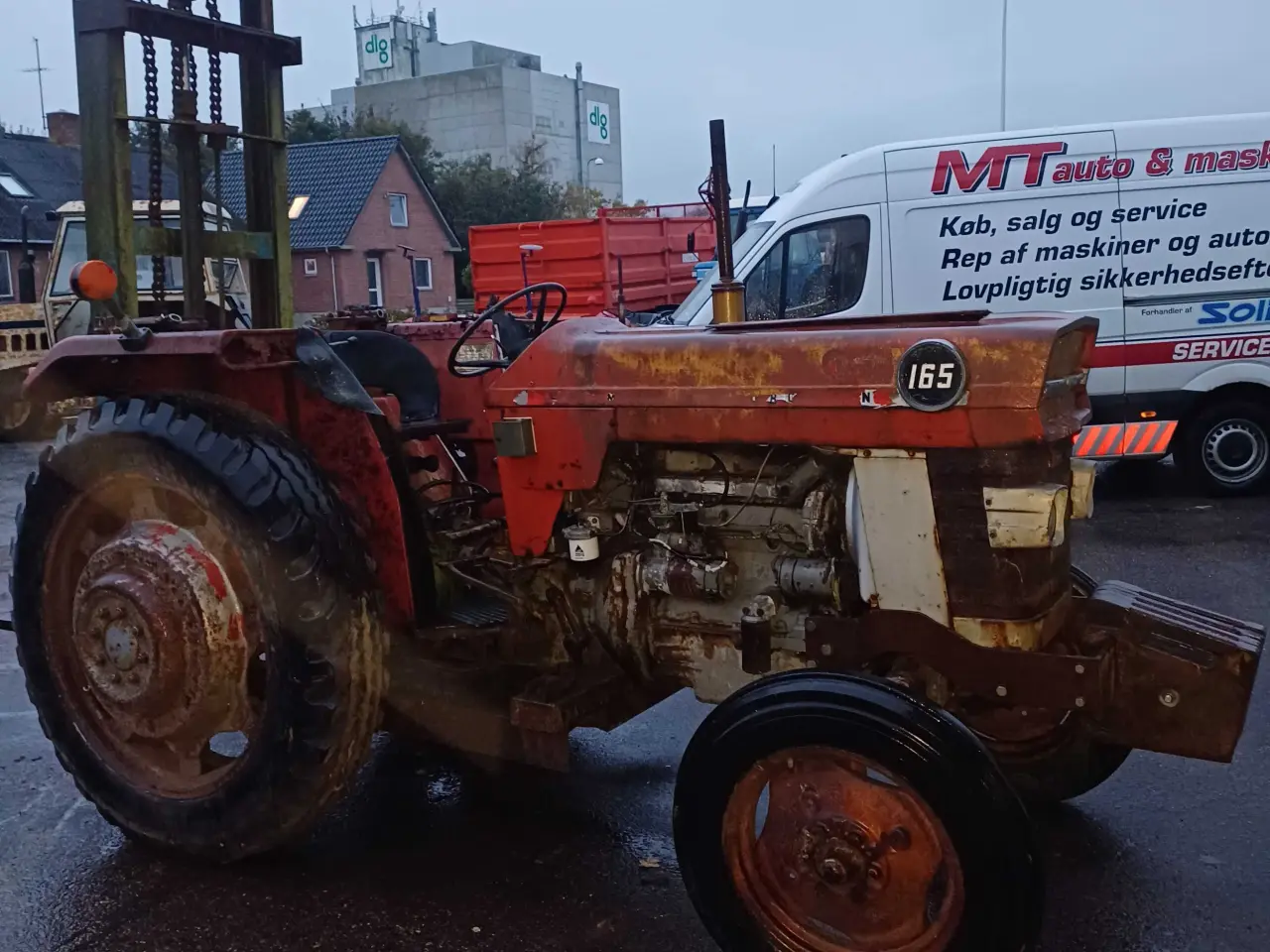 Billede 3 - Traktor med byggelift