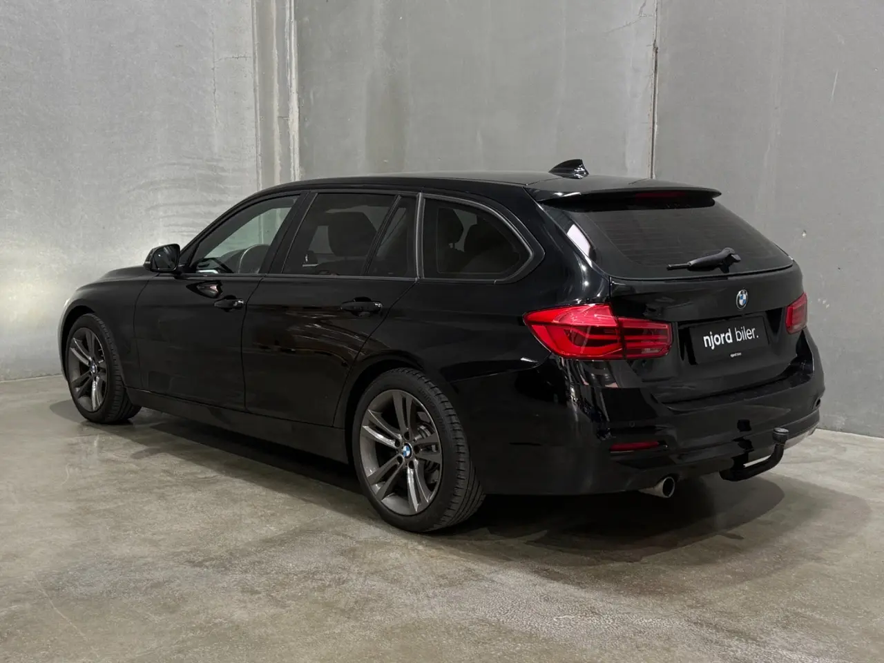 Billede 4 - BMW 318i 1,5 Touring aut.