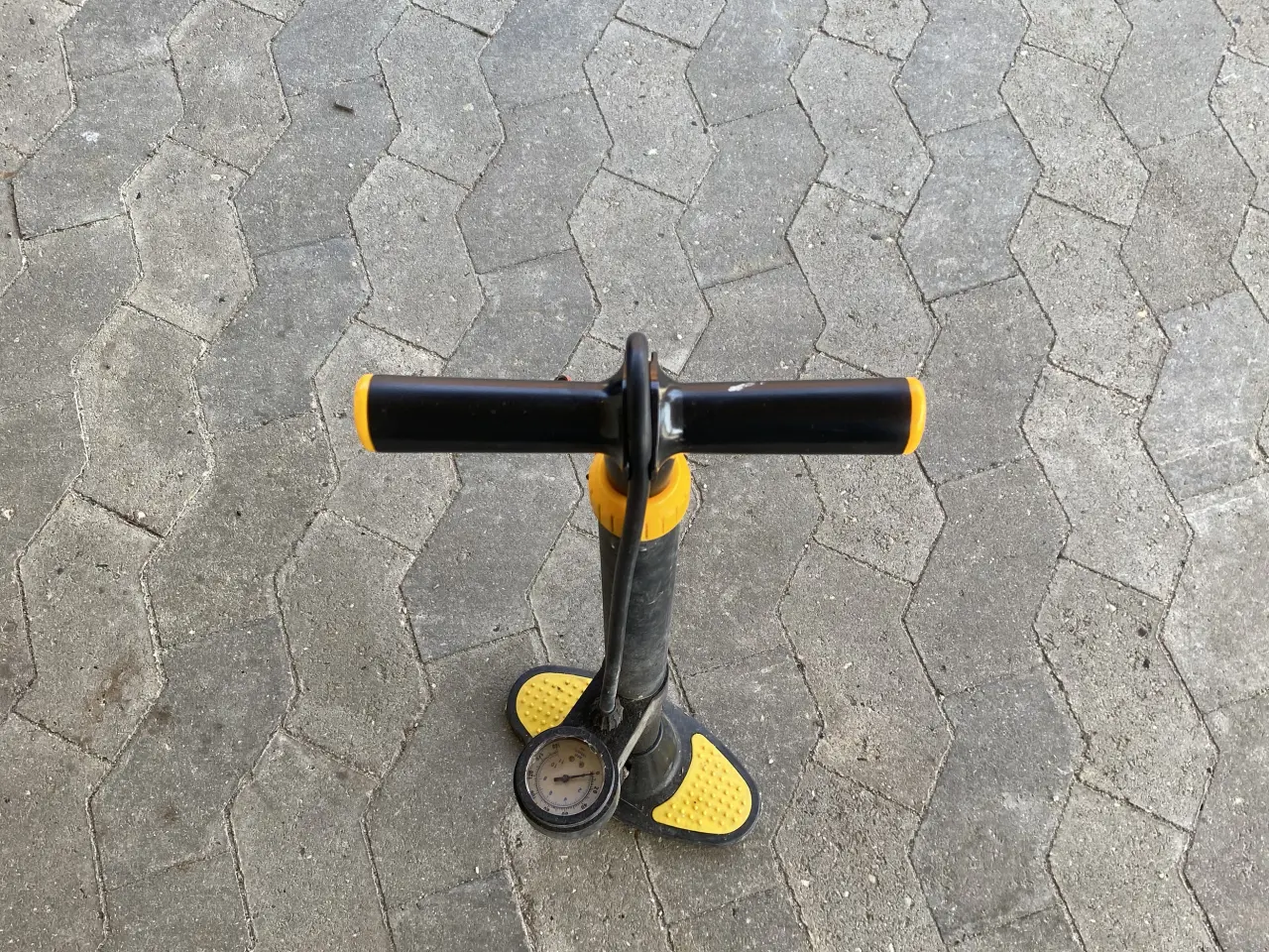 Billede 1 - Cykelpumpe