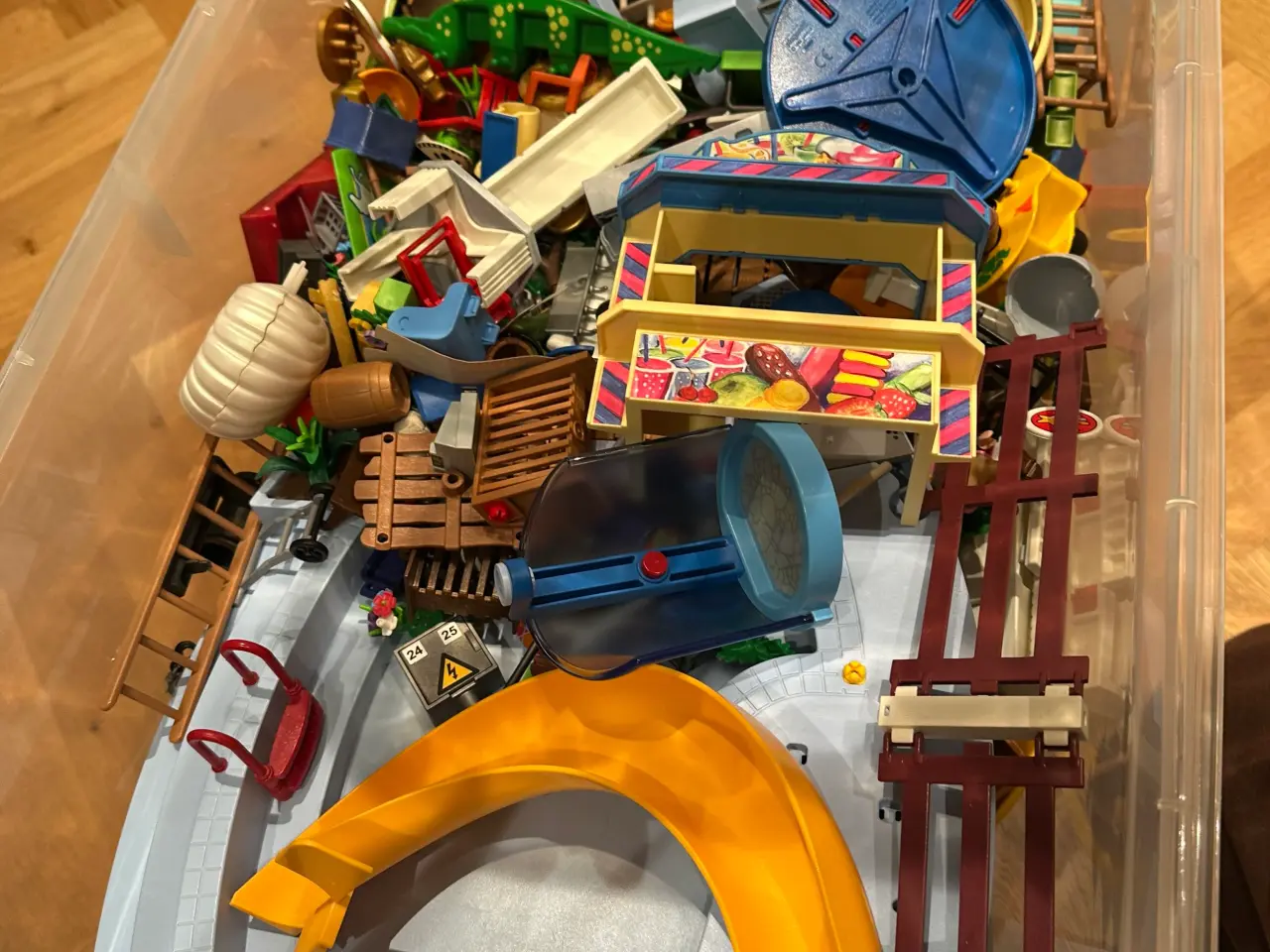 Billede 4 - STORT PARTI PLAYMOBIL