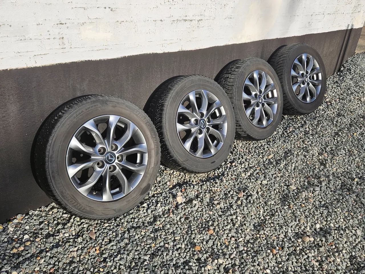 Billede 1 - Originale 16" Mazda fælge.
