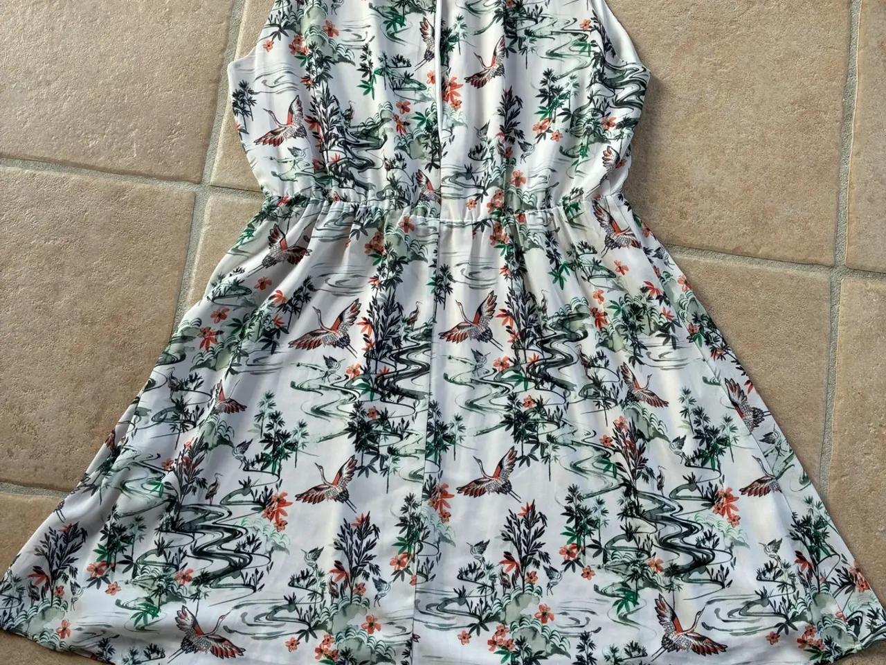 Billede 2 - H&M kjole str. 44