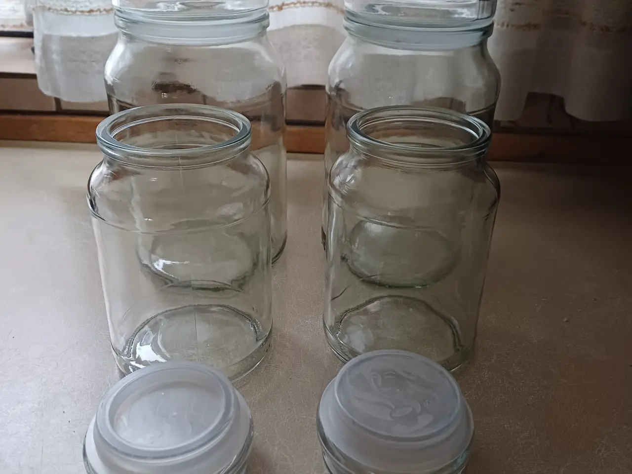 Billede 2 - Opbevaringsglas 4 stk. med lufttætte låg