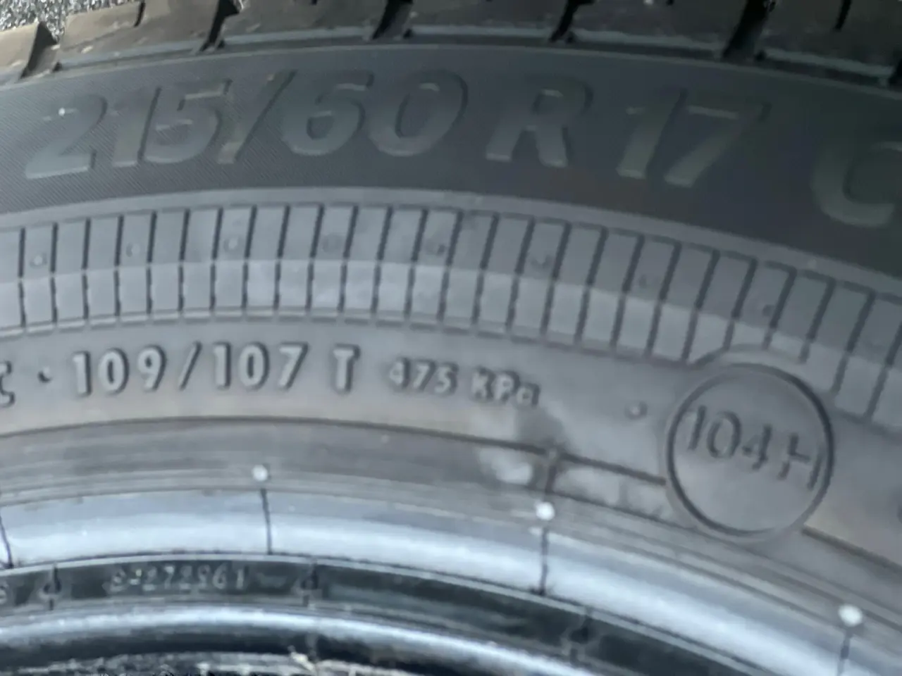 Billede 4 - Bud modtages sommer dæk 215/60 R17 Continental Van