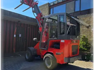 Mammut Minilæsser med teleskoparm – kørt få timer