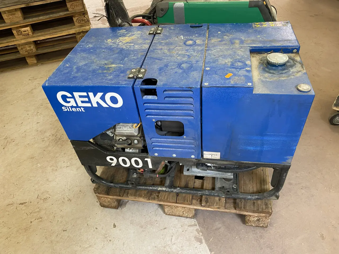 Billede 1 - Benzin Generator GEKO 9001 Silent