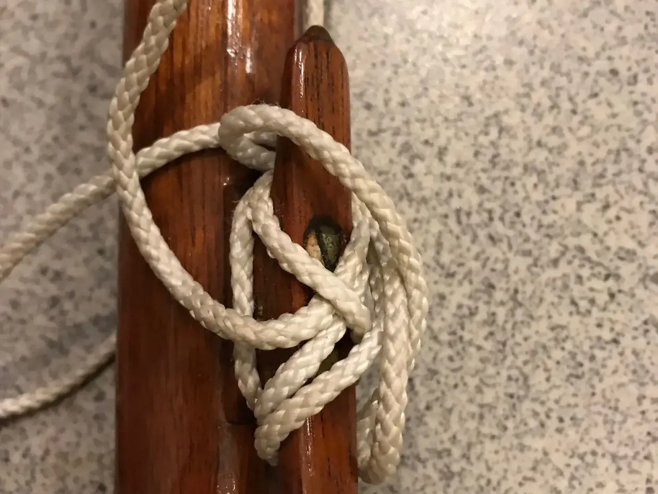 Billede 2 - Flagspil i teak