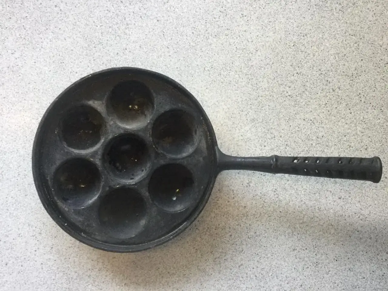 Billede 1 - Gammel æbleskivepande
