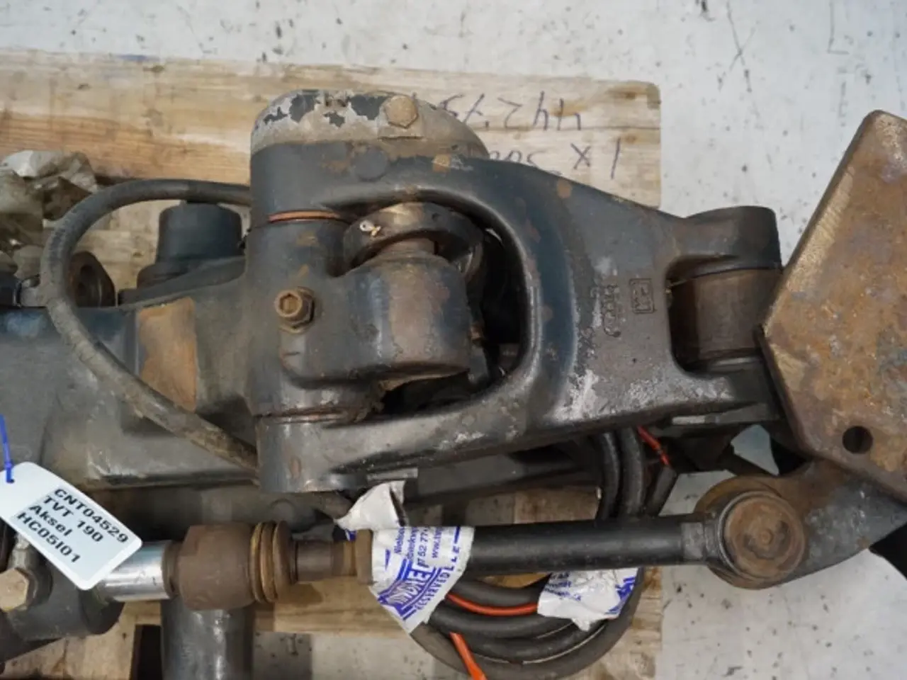 Billede 3 - New Holland TVT 190 Foraksel