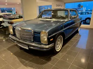 Mercedes-Benz 250CE 2,5 150HK 2d