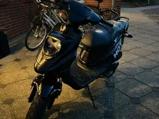 Moto cr hot 50 