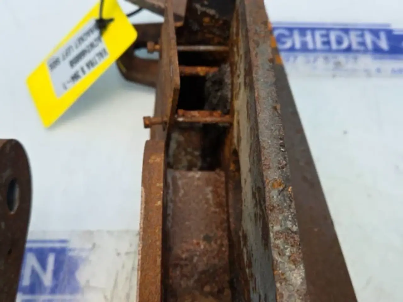 Billede 10 - Valtra S394 Beslag L.  ACW246885B