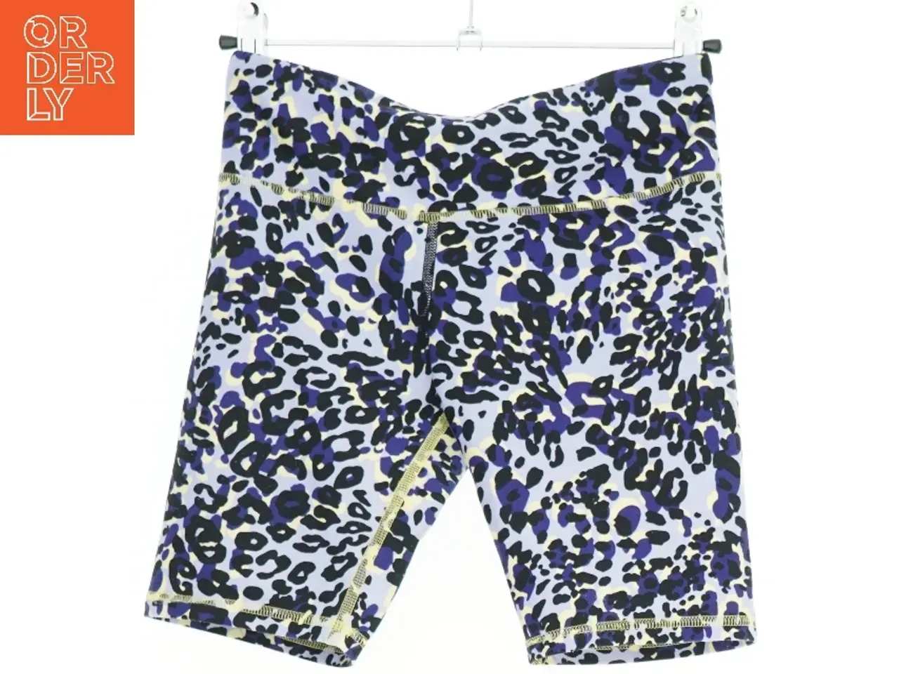 Billede 1 - Lækre bløde shorts (str. 134 cm)