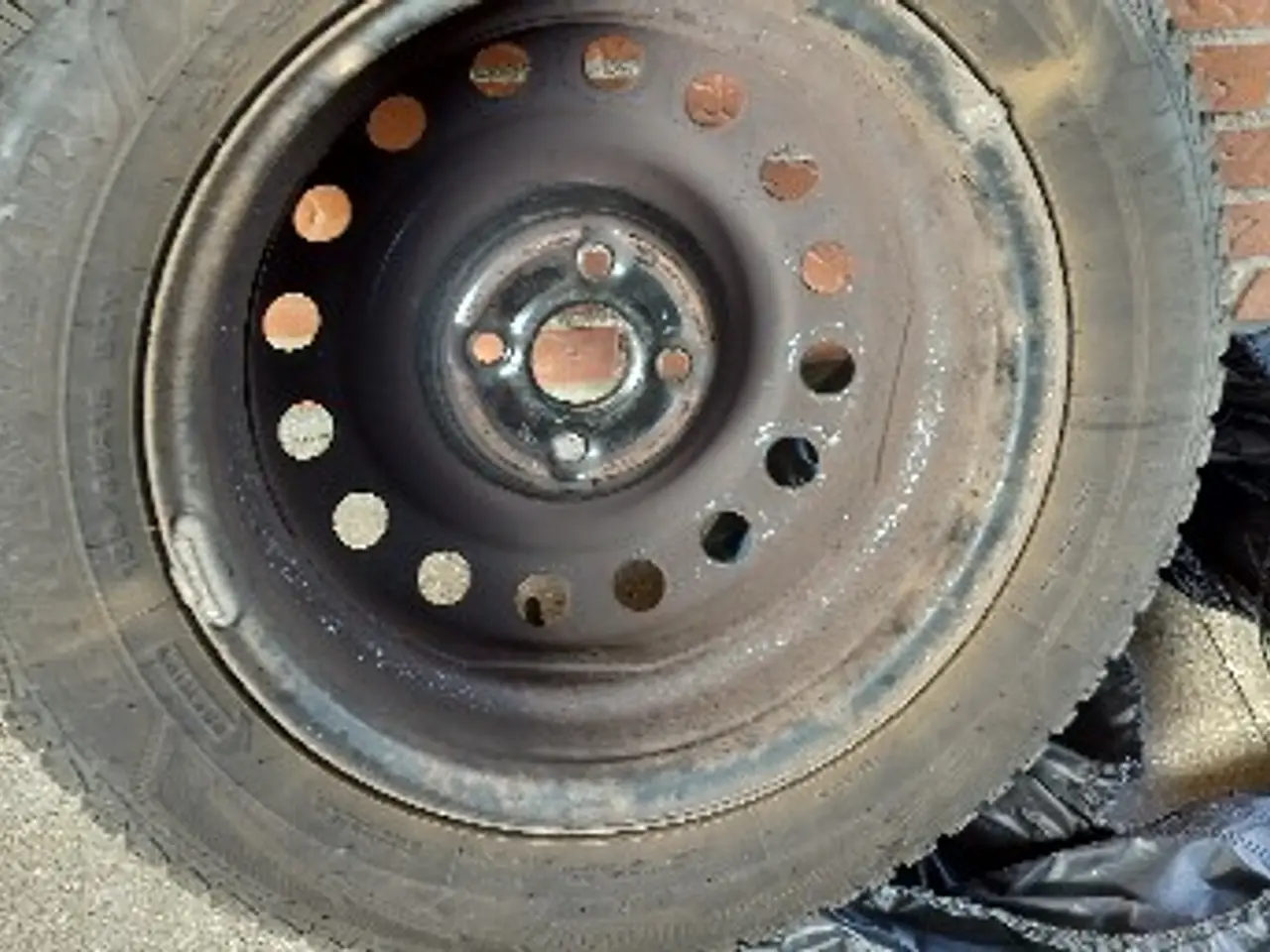 Billede 3 - Vinterdæk passer til Kia/Hyundai