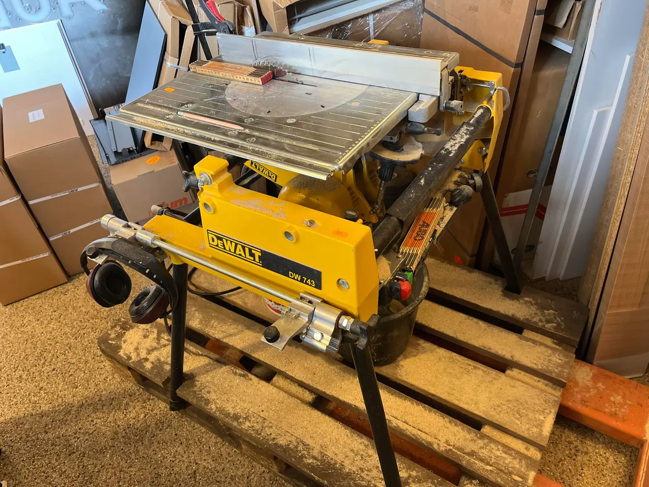 Billede 1 - DeWalt Kap-/geringssav