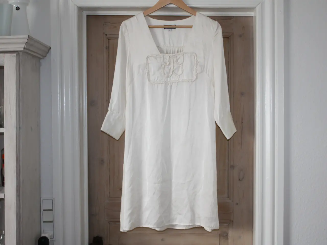 Billede 1 - Benedikte Utzon silke kjole 100% silk str. S