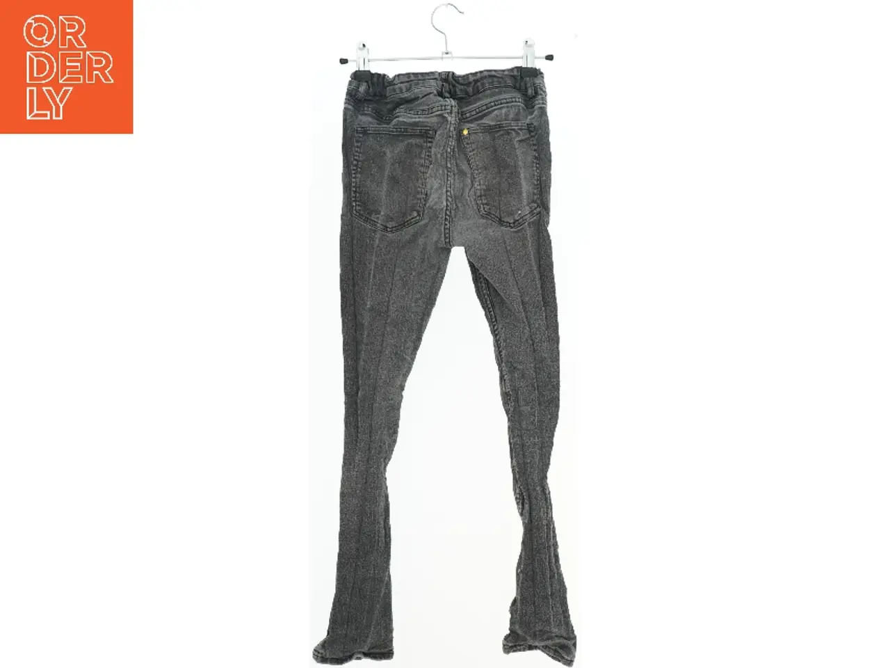 Billede 2 - Grå jeans til børn fra &Denim (str. 152)
