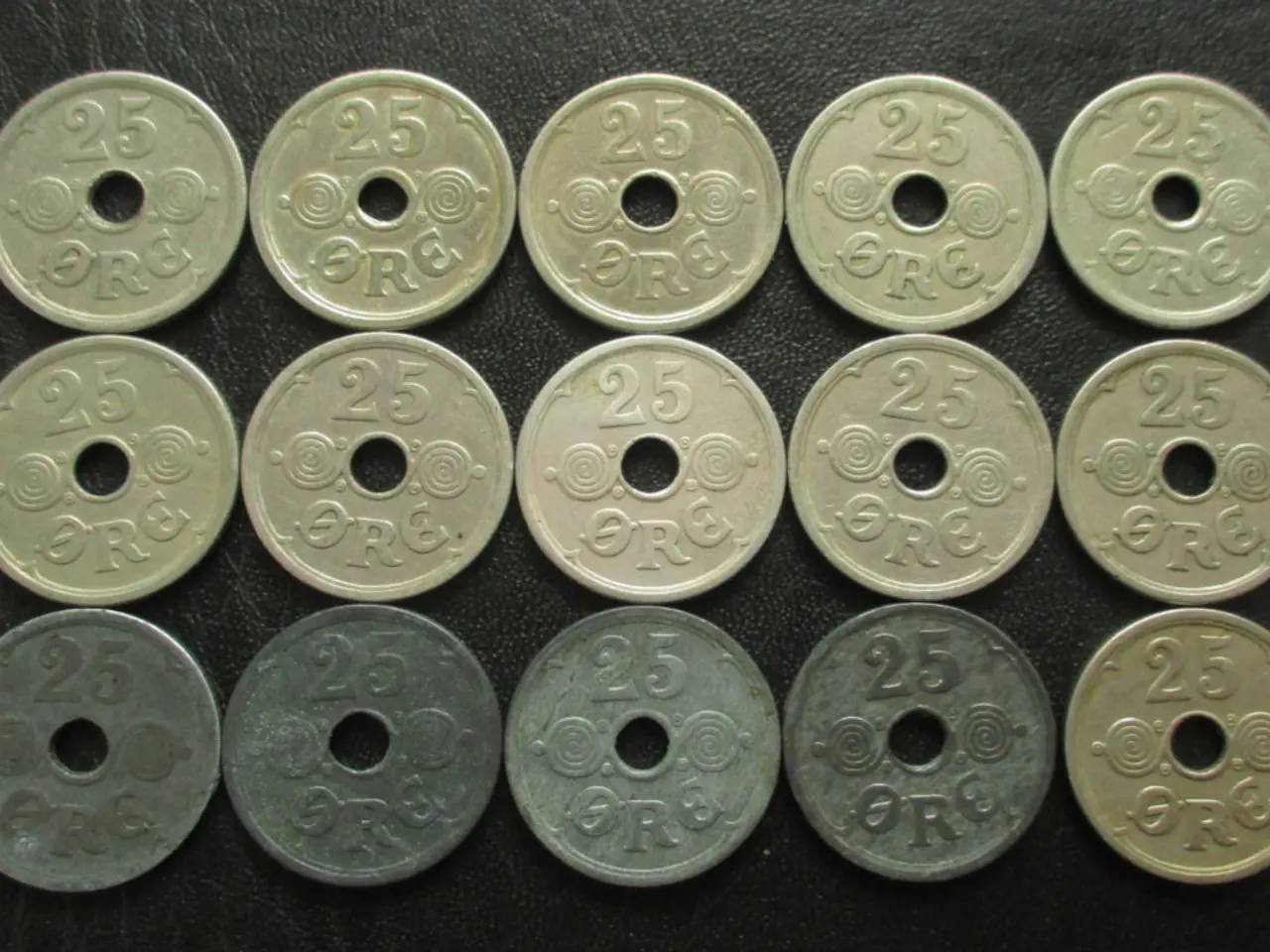 Billede 2 - 25 ører 1924-1946 Chr. X diverse årstal