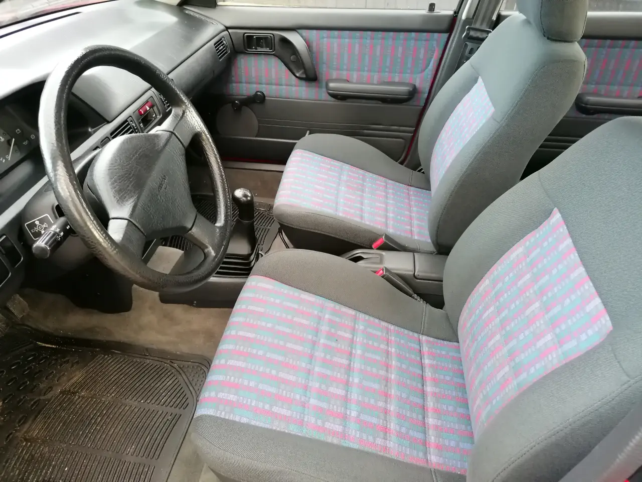 Billede 5 - Mazda 323