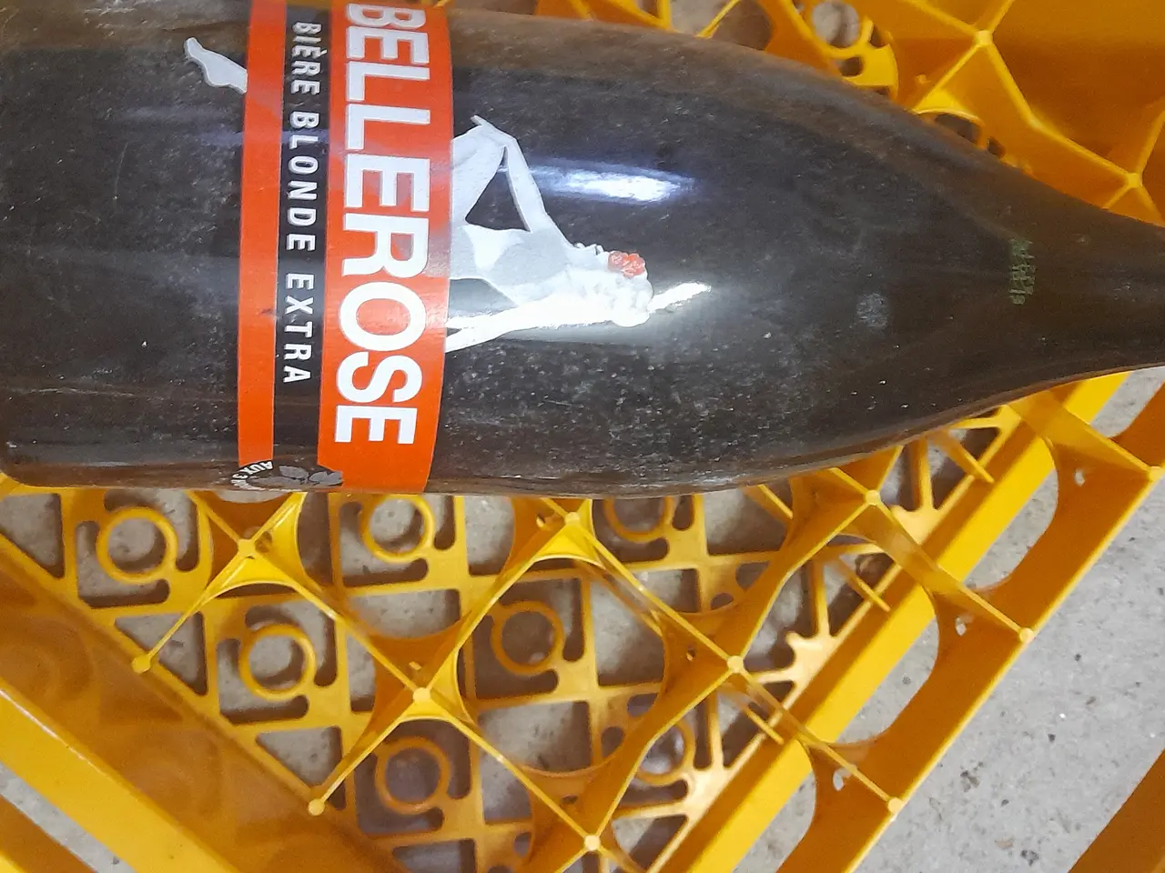 Billede 2 - Magnum Øl Flasker 40Cm Høje 1 Ltrs til hjemmebaren