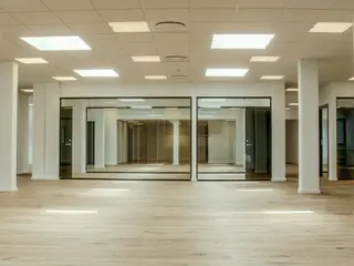 Multibrugerhus totalrenoveres med ideel beliggenhed