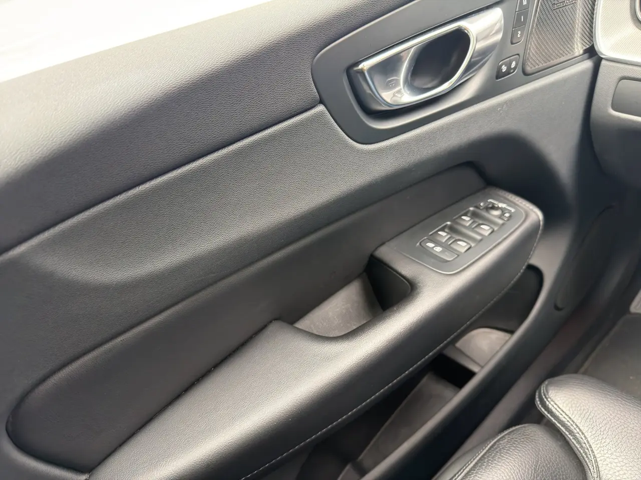 Billede 18 - Volvo XC60 2,0 T6 ReCharge Ultimate Dark aut. AWD